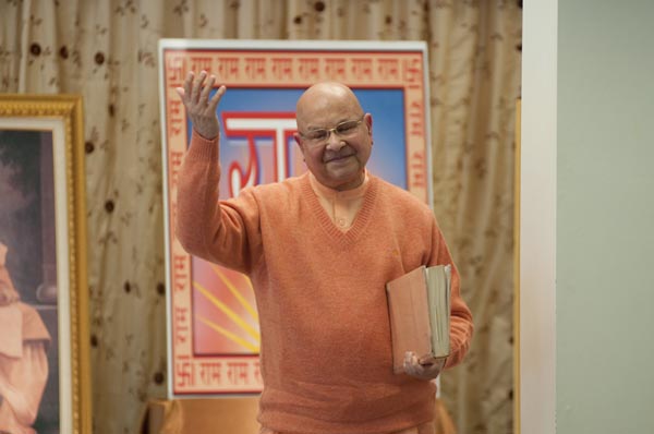 PHOTO GALLERIES of Open Satsang 2012 at Saylorsburg (USA)