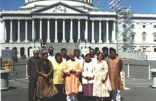 Pujya Maharaj ji visited USA during 20-05-1999 to       27-05-1999